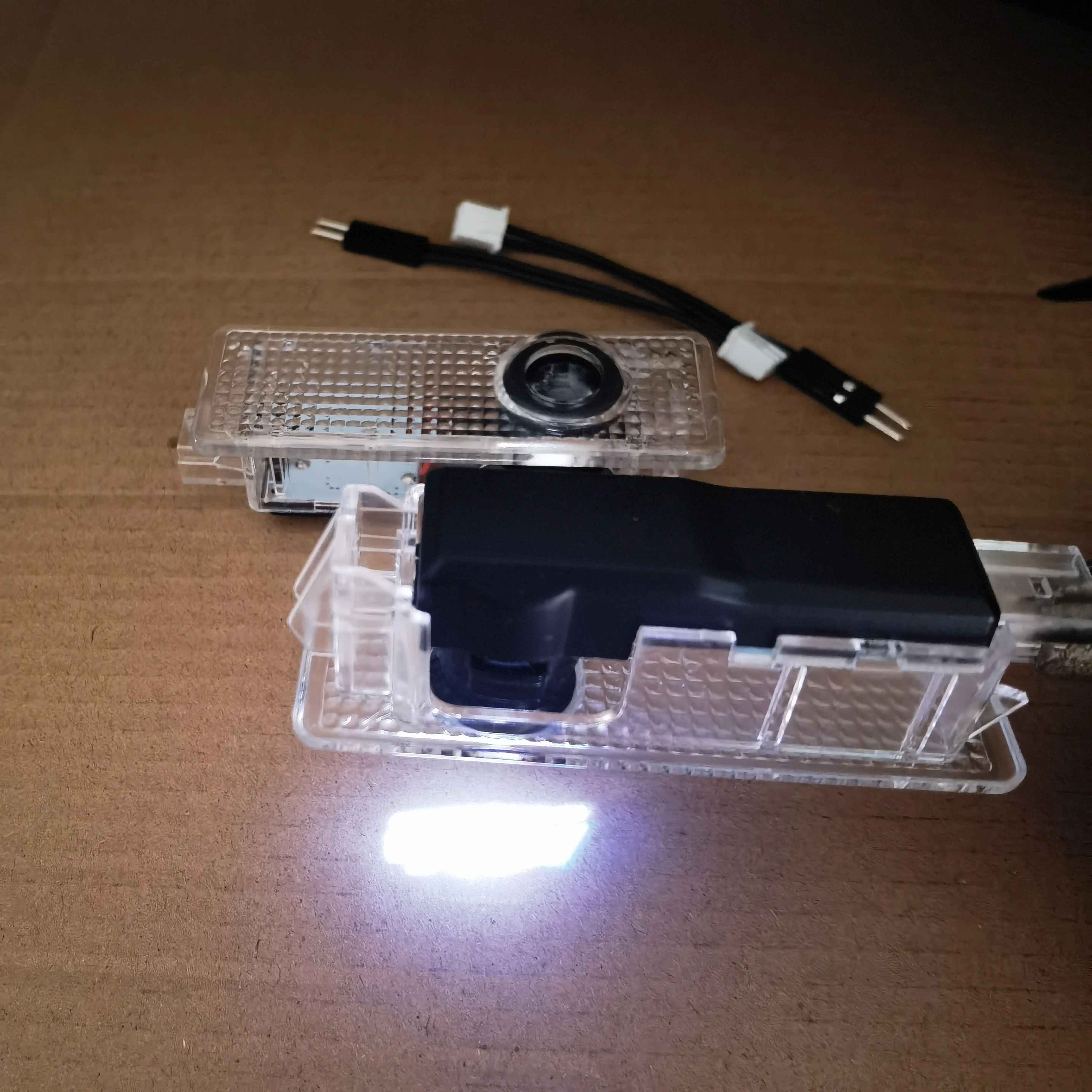 

1Set F Series Courtesy For BMW Door Light BMW Shadow Light M2 M5 M4 COMPETITION Logo Light For BMW F36 F87 F80 F30 E60 E90 E92