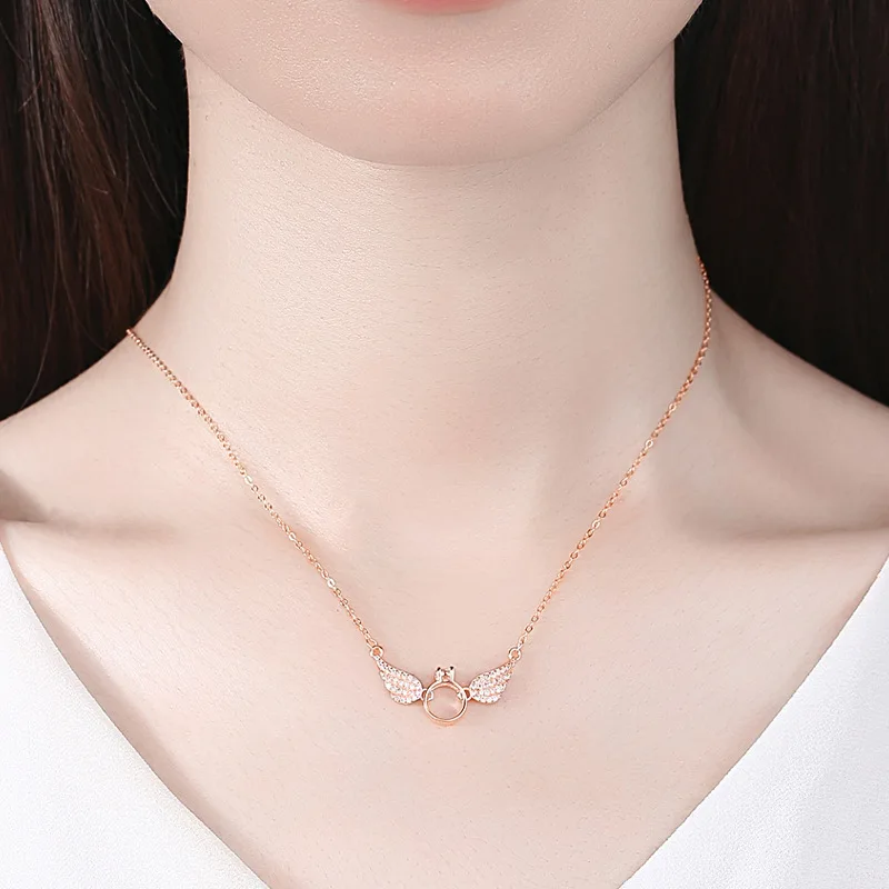 

Sterling Silver Angel Wing Neck Chain ins Minority Design Diamond Wing Necklace Female