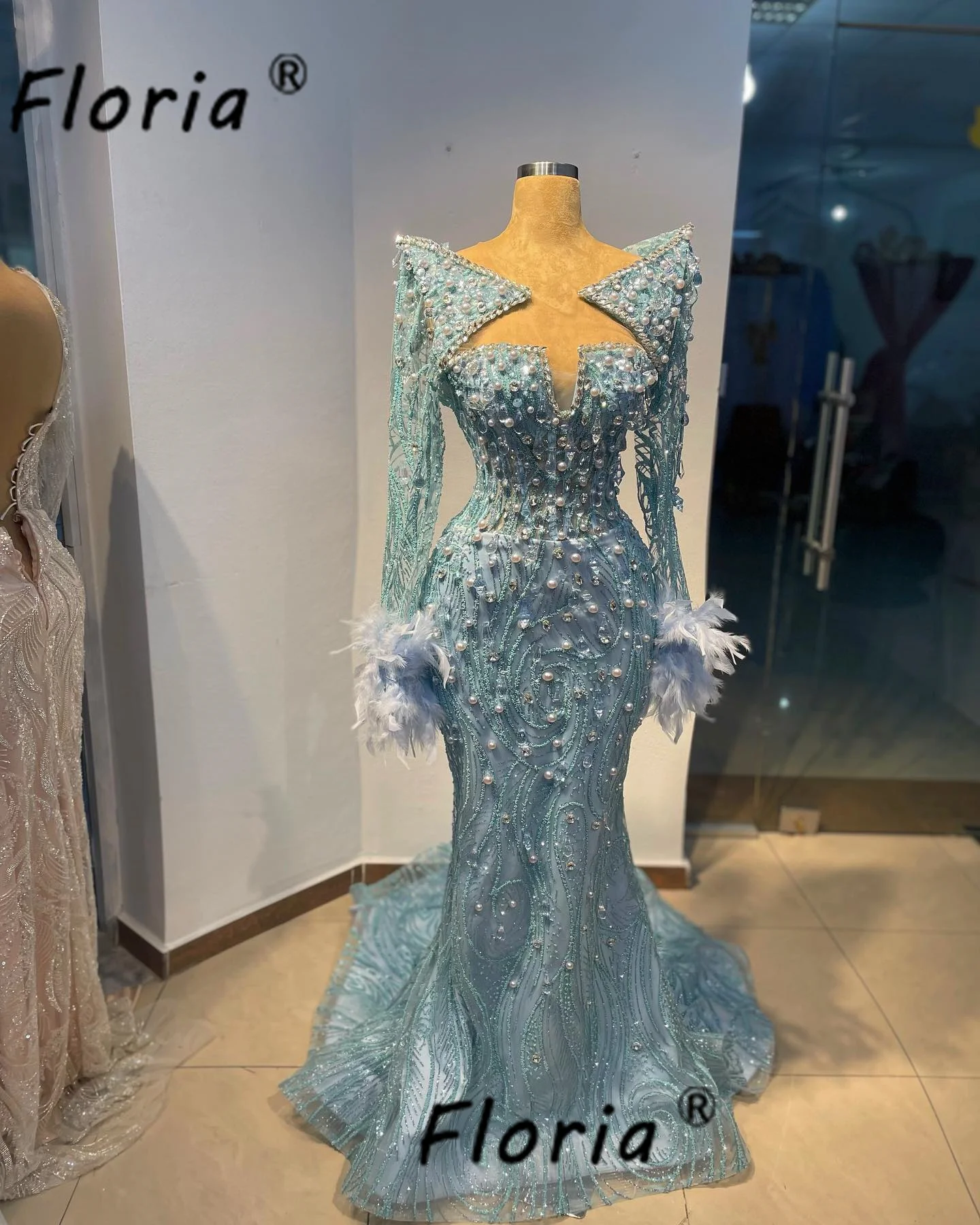 

Heavy Beads Dubai Mermaid Evening Dresses With Feather Sleeves Pearls Celebrity Party Gown Customized Wedding Guest Dress Robes