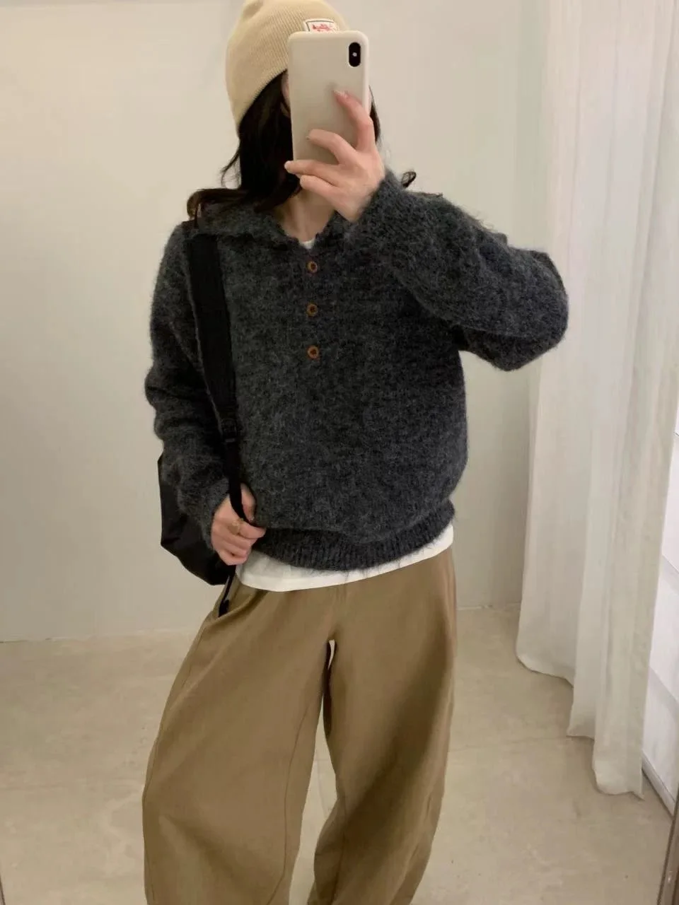 Koreanischer SLE-Strickpullover mit lockerer Passform und hohem Kragen und Knopf für Damen, weich, warm, lang, Sve-Top, bezaubernd, vielseitig