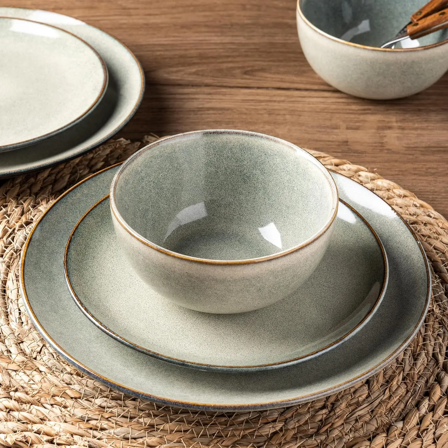 أطقم أواني طعام من السيراميك مكونة من 8 قطع مكونة من 24 قطعة من أطباق وأطباق حجرية مرسومة يدويًا، ومجموعة أطباق مقاومة للخدش وغسالة أطباق