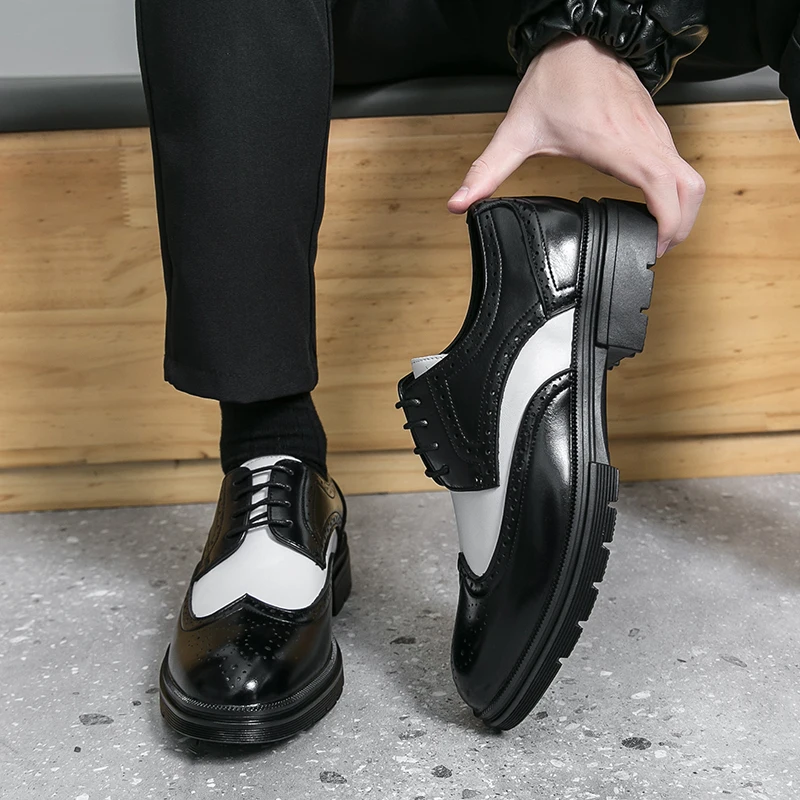 

Мужские повседневные нескользящие деловые британские классические модные черно-белые туфли без шнуровки в тон, маленькие лоферы на шнуровке