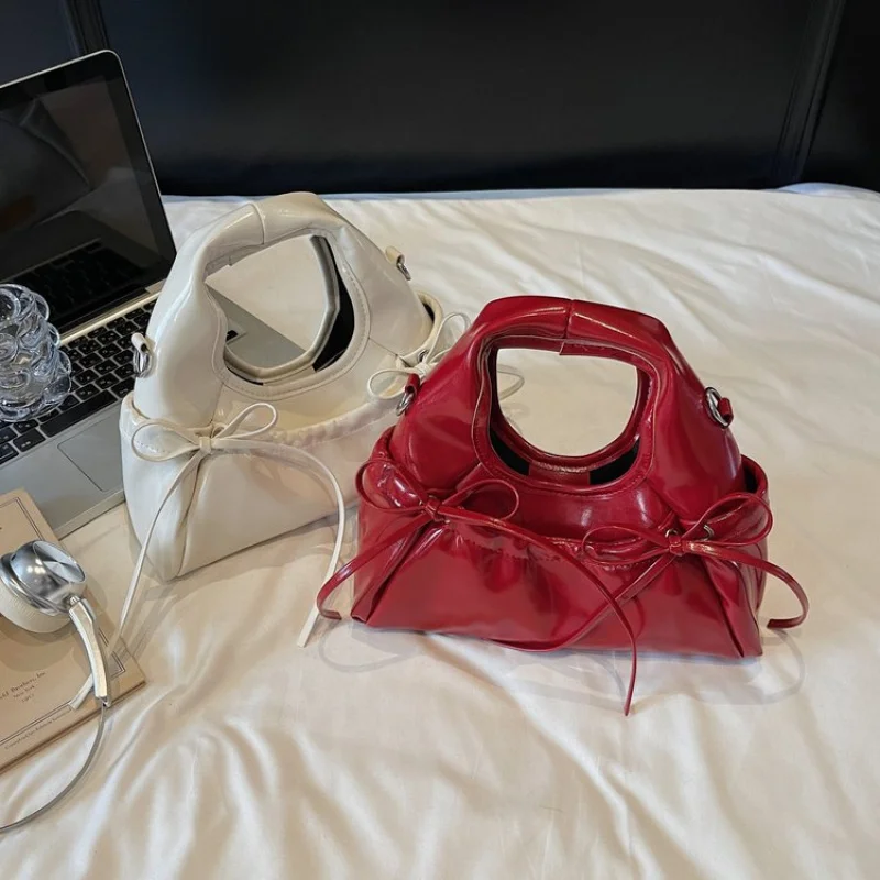 

Famous Designer Leather Women's Crossbody Bag Luxury Brand Popular Classic Elegant Refined Finish Vintage Bag​