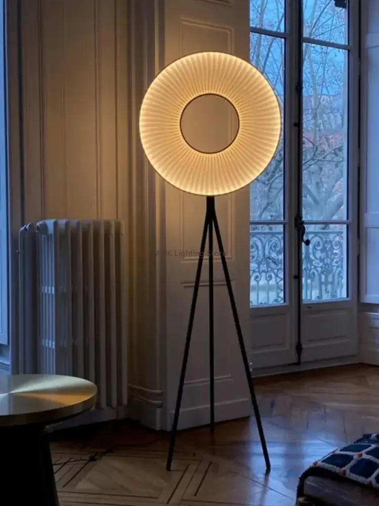 Lámpara de pie plisada creativa de diseñador italiano, sala de estar, dormitorio, estudio, arte del hogar, decoración minimalista, luz LED de brillo