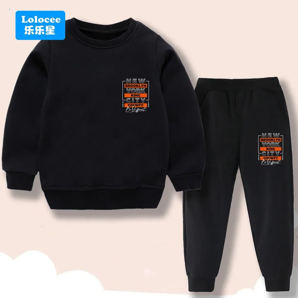 Boys' Spring/Autumn/Winter Sports Set Long-sleeved crew-necksweatshirt featuring 