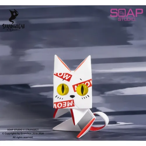 SOAP STUDIO ZS006 Weird Cat Series Paper Bag Cat Blind Box Desktop Ornament