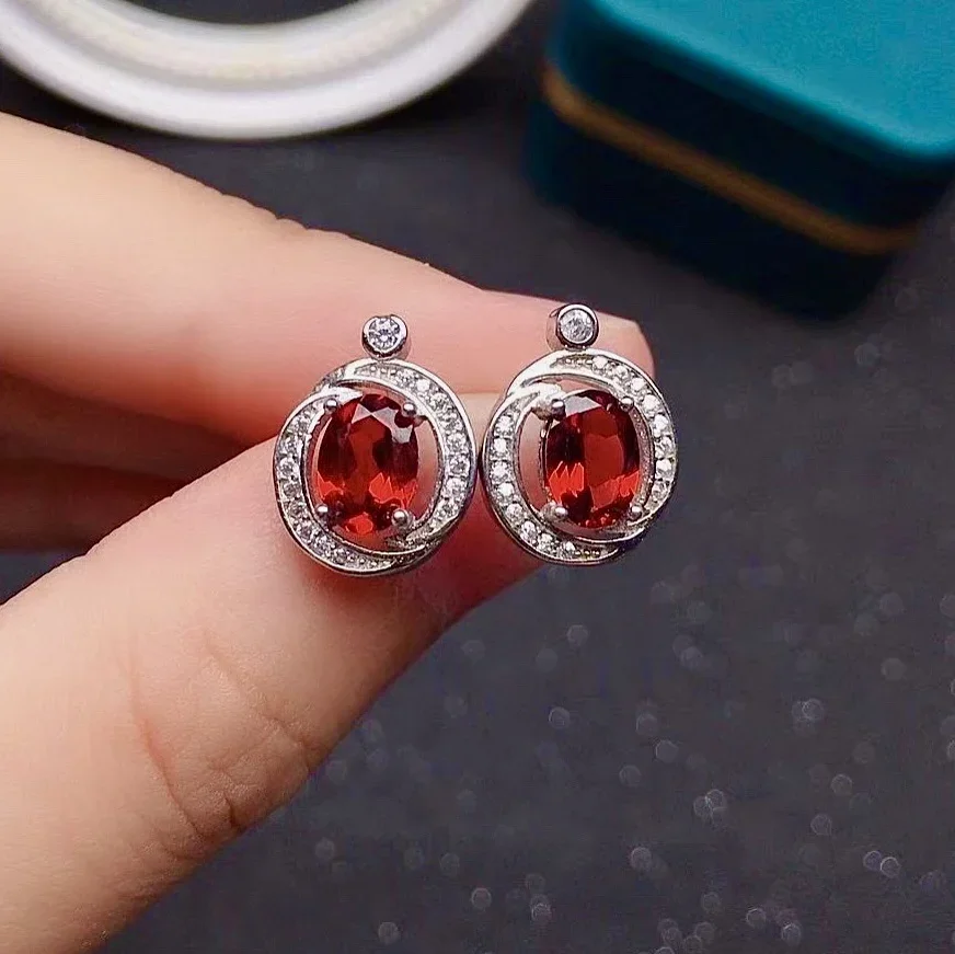 

Sterling Silver Oval Stud Earrings 5mm*7mm VVS Grade Natural Garnet Silver Earrings Solid 925 Silver Garnet Jewelry