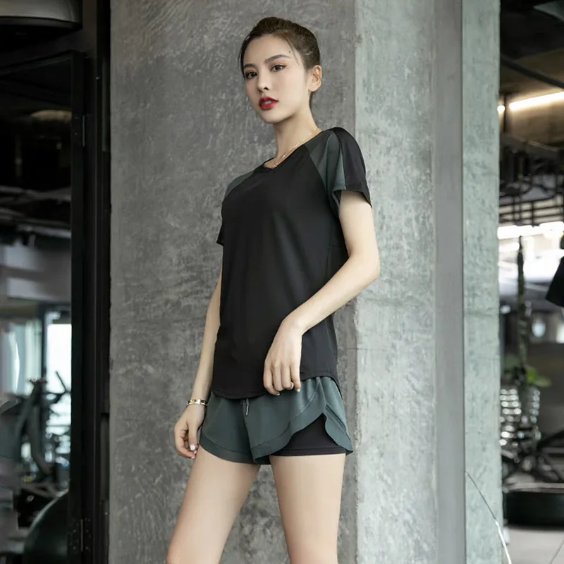 Summer New Breathable Mesh Short Sleeve Loose Exercise Running Tops Gym Workout Top Sport T-shirts Women Yoga Fitness Shirt