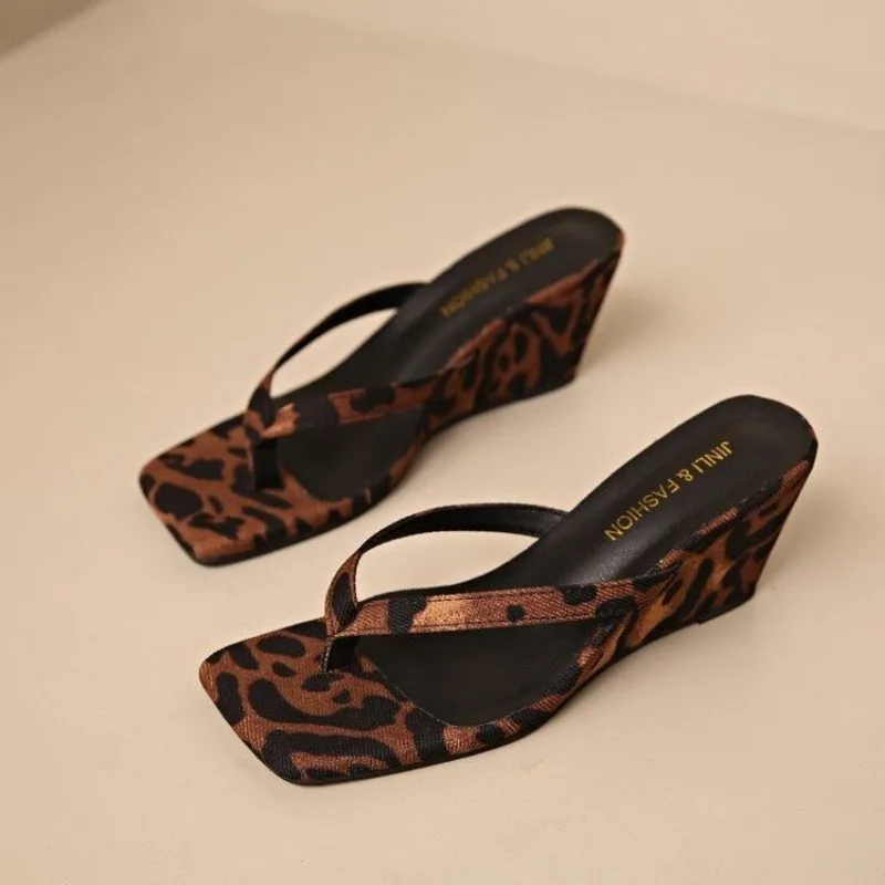 

Square Toe Clip Sandals for Women 2025 Summer New High Heel Flip-flops Large Size Slim Heel Women's Outdoor Leather Slippers New