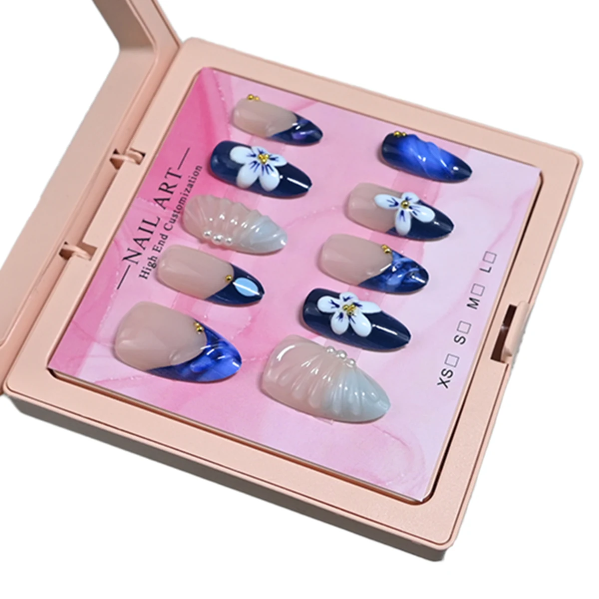 New arrival: 10 handmade medium almond press-on nails, nicely packaged. Ice blue with glitter, fresh and elegant like morning mi