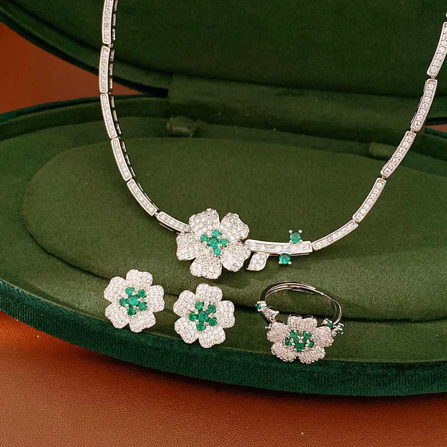 High Quanlity Emerald Cubic Zirconia Necklace Earrings Jewelry Set Five Leaf Choker Necklace Stud Earrings Open Ring for Women K