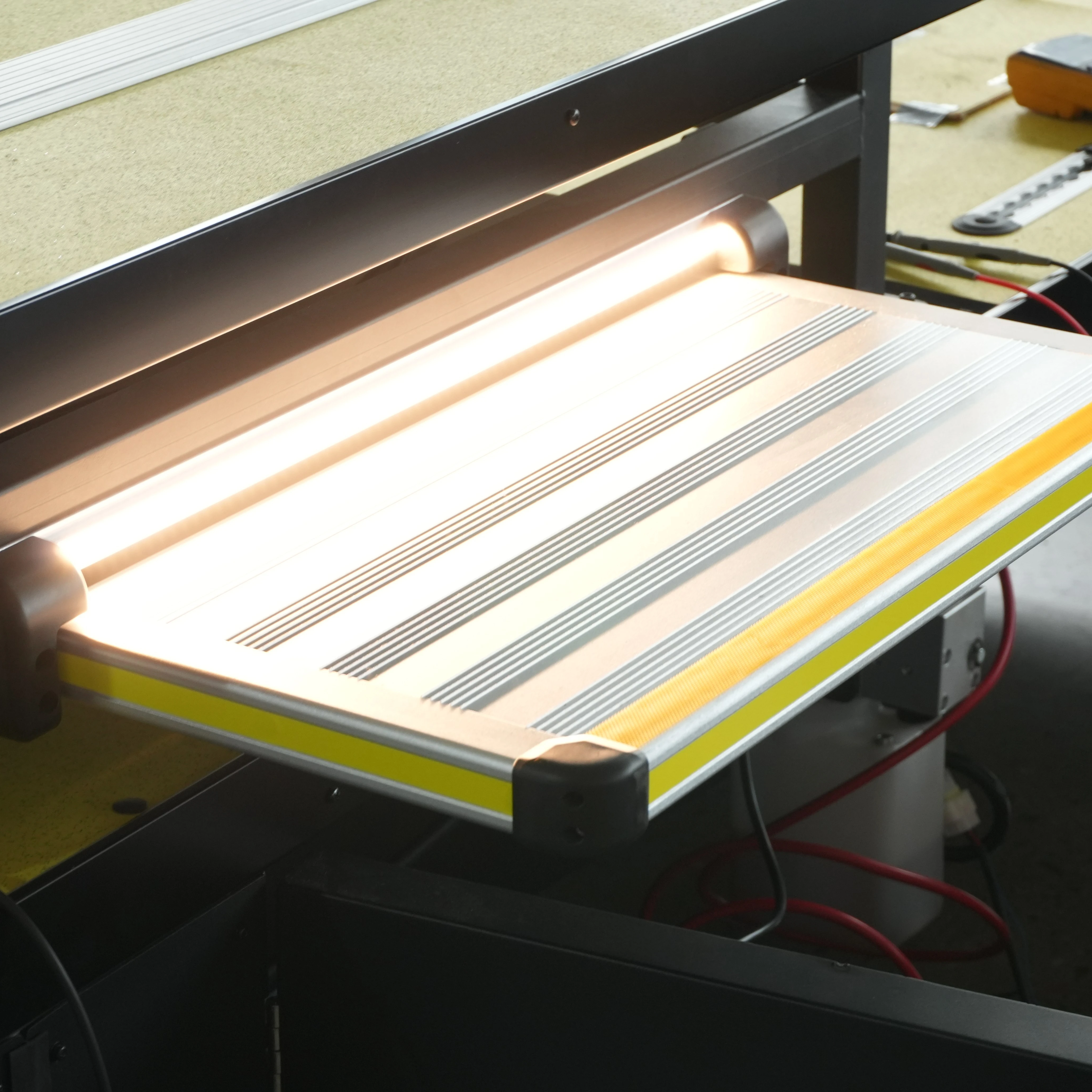 

Universal Aluminum Auto Foot Step Pedals New Condition Electric Car Flooring Accessory Electric Bus Accessories