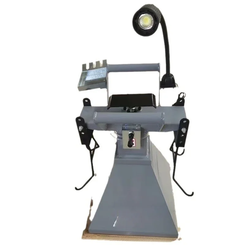 

Pneumatic tire turning machine 20 inches