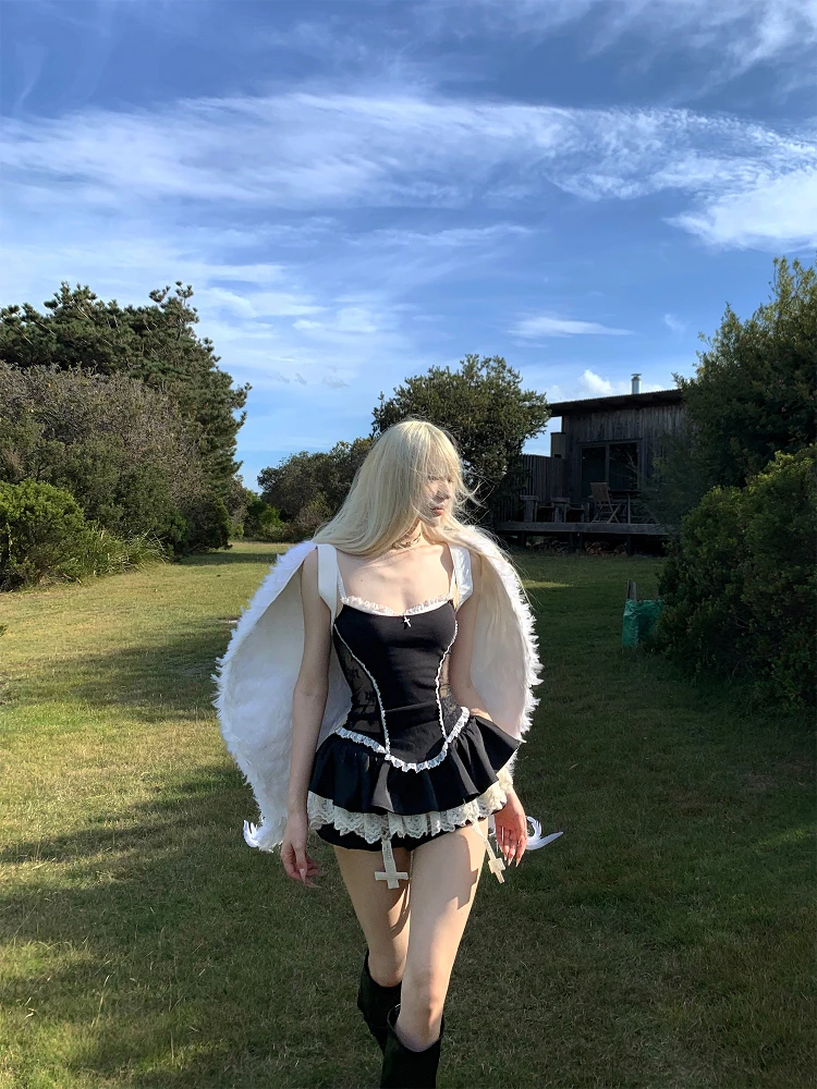 

Rase Le sol Original Black Lace Cross Patch Spaghetti Cake Skirt Mini Skirts Sexy School Sweet Slim Hot Girls 2pcs Set Women