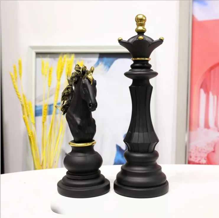 Resin Classic Large Chess Decoration Three Pack Chess King Queen Knight Statue Sculpture