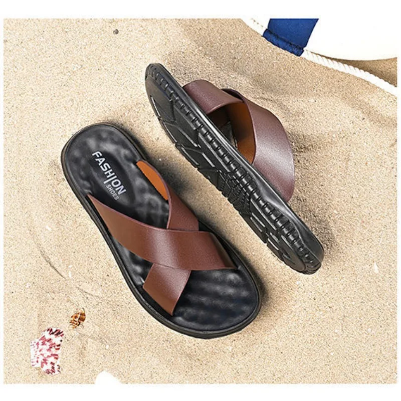 2024 Hoge Kwaliteit Heren Zomer Nieuwe Italiaanse Lederen Cross-Strap Slippers Zachte Strand Regensandaal Man Big Size Slip On Flats