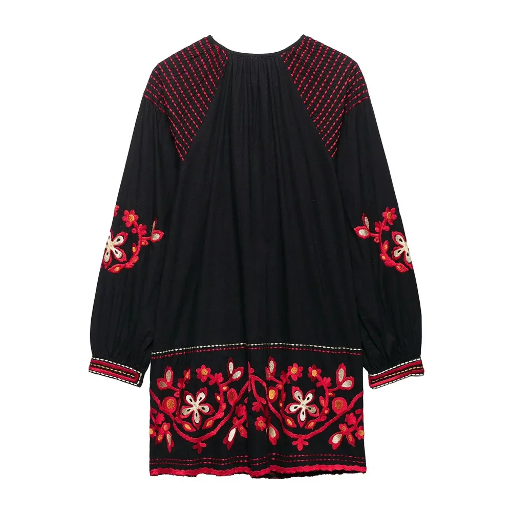 LIBIELIY ผู้หญิงชุดเดรสสั้นปักคอวีตกแต่งลูกไม้ฤดูใบไม้ผลิ/ฤดูร้อนผลิตภัณฑ์ใหม่ผู้หญิงสวมใส่