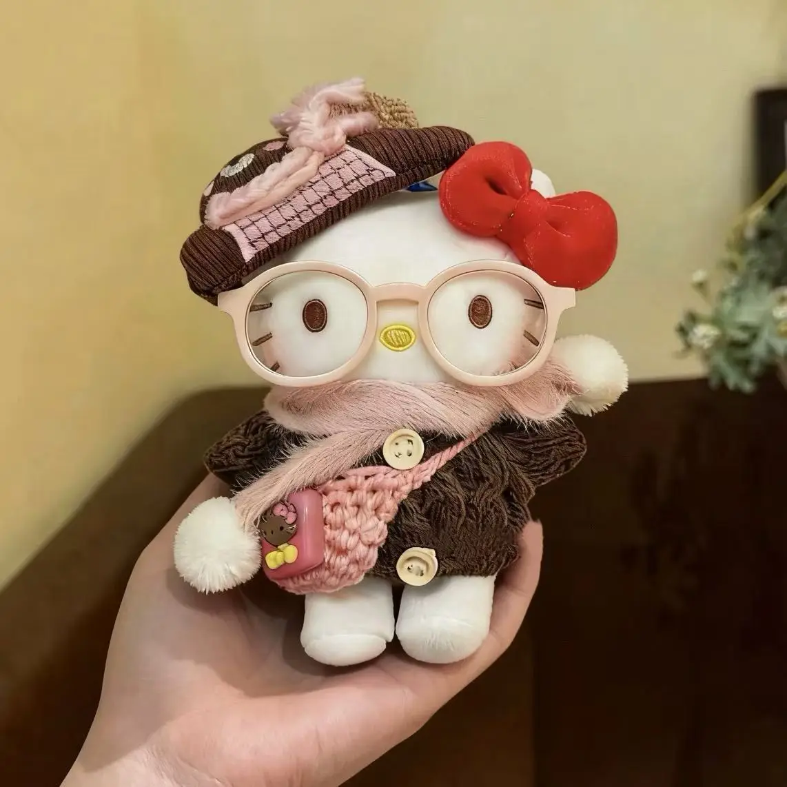 Nouveau Style Sanrio Maillard marron pull Hello Kitty mignon dessin animé en peluche porte-clés sac à dos ornement meilleur ami fille cadeau d'anniversaire