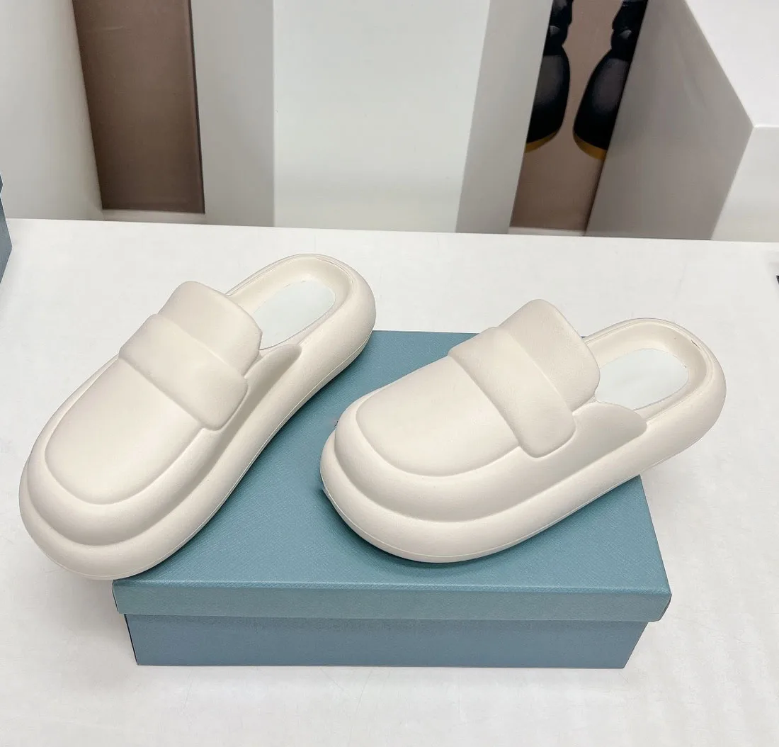 New round toe half slippers for women's summer outerwear casual flat bottomed office anti slip soft sole fashionable sandals