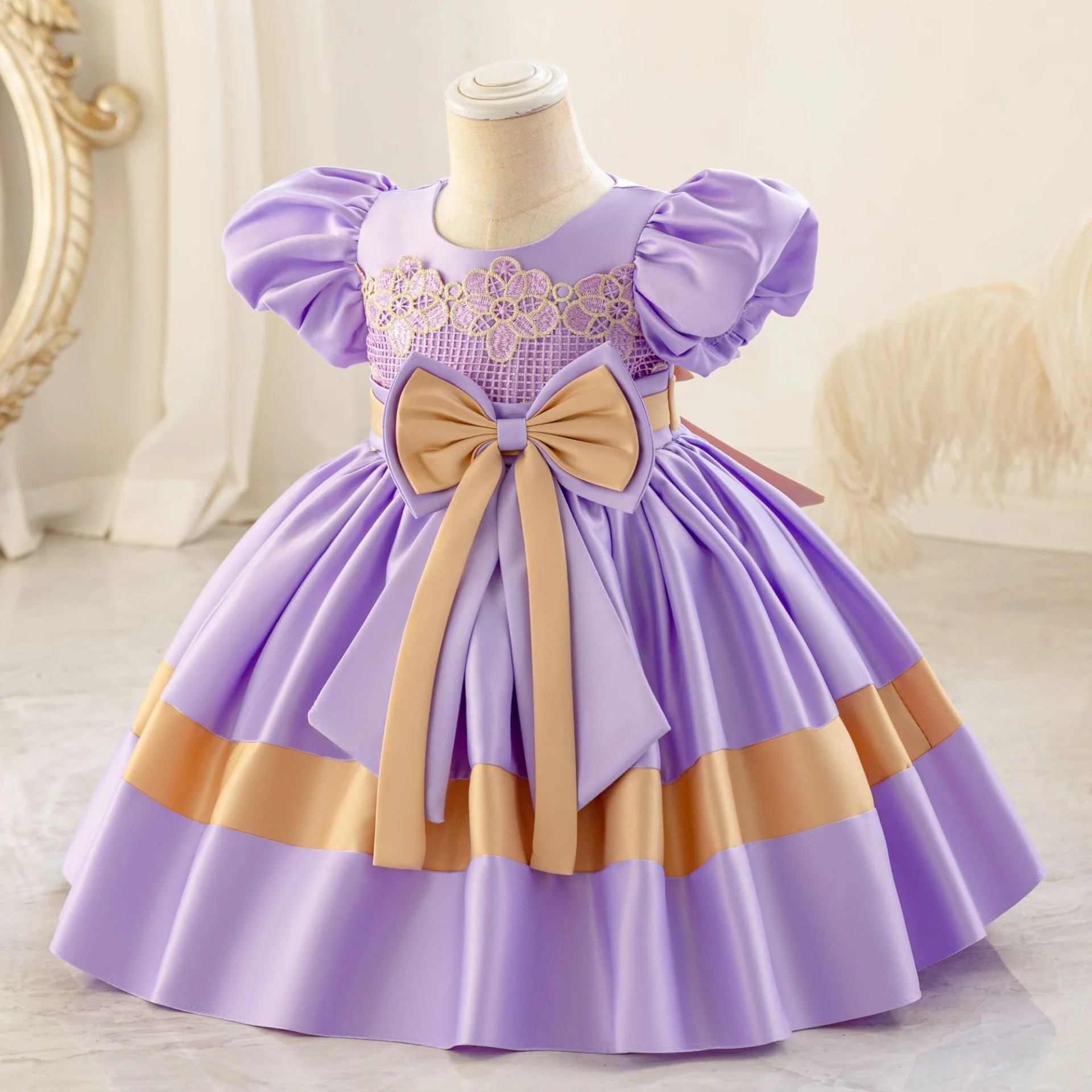 

Little Girl's New Summer Patchwork Bow Bubble Sleeve Sweet and Cute Fluffy Skirt Birthday Party Wedding Flower Girl Dress