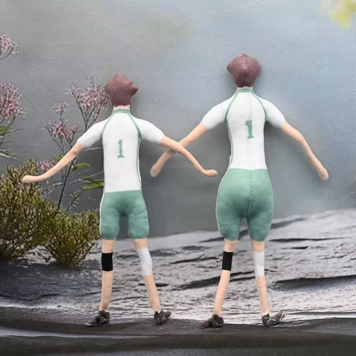 أنيمي Oikawa Tooru أفخم دمية القطن محشوة نحيلة الملتوية شكل غرفة مجردة نموذج Haikyuu ألعاب من نسيج مخملي هدية الهالوين مضحك