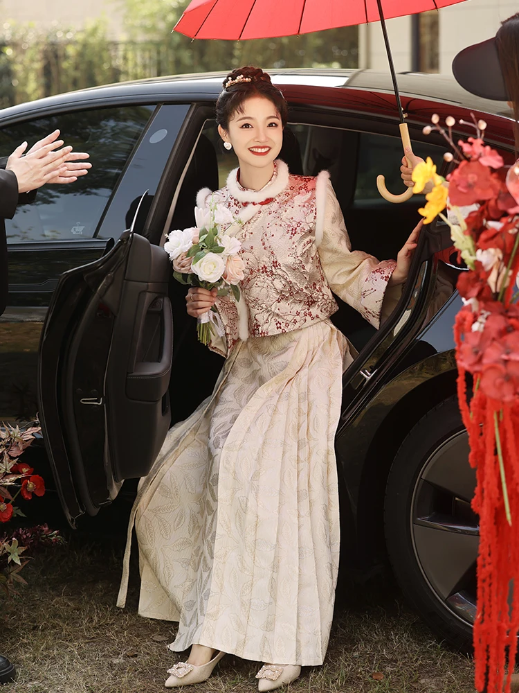 

Wedding Dr Set Thi Long Sve Marriage Proposal Ceremony Long Qipao Costume for Winter Season