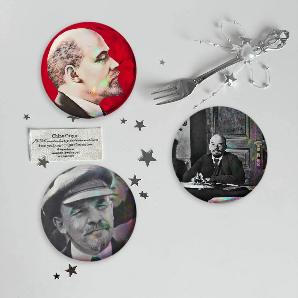 L-Lenin Founder of Soviet Communism Brooches Cartoon Badge Pins Backpack Hat Accessories Friend Gift