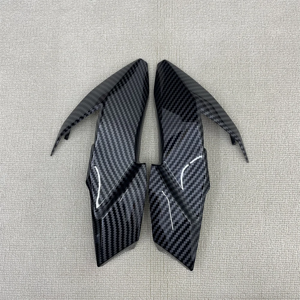 

ABS motorcycle fairing is suitable for the side panel of the Z650 head cover. It is for the 2017-2019 carbon fiber paint.