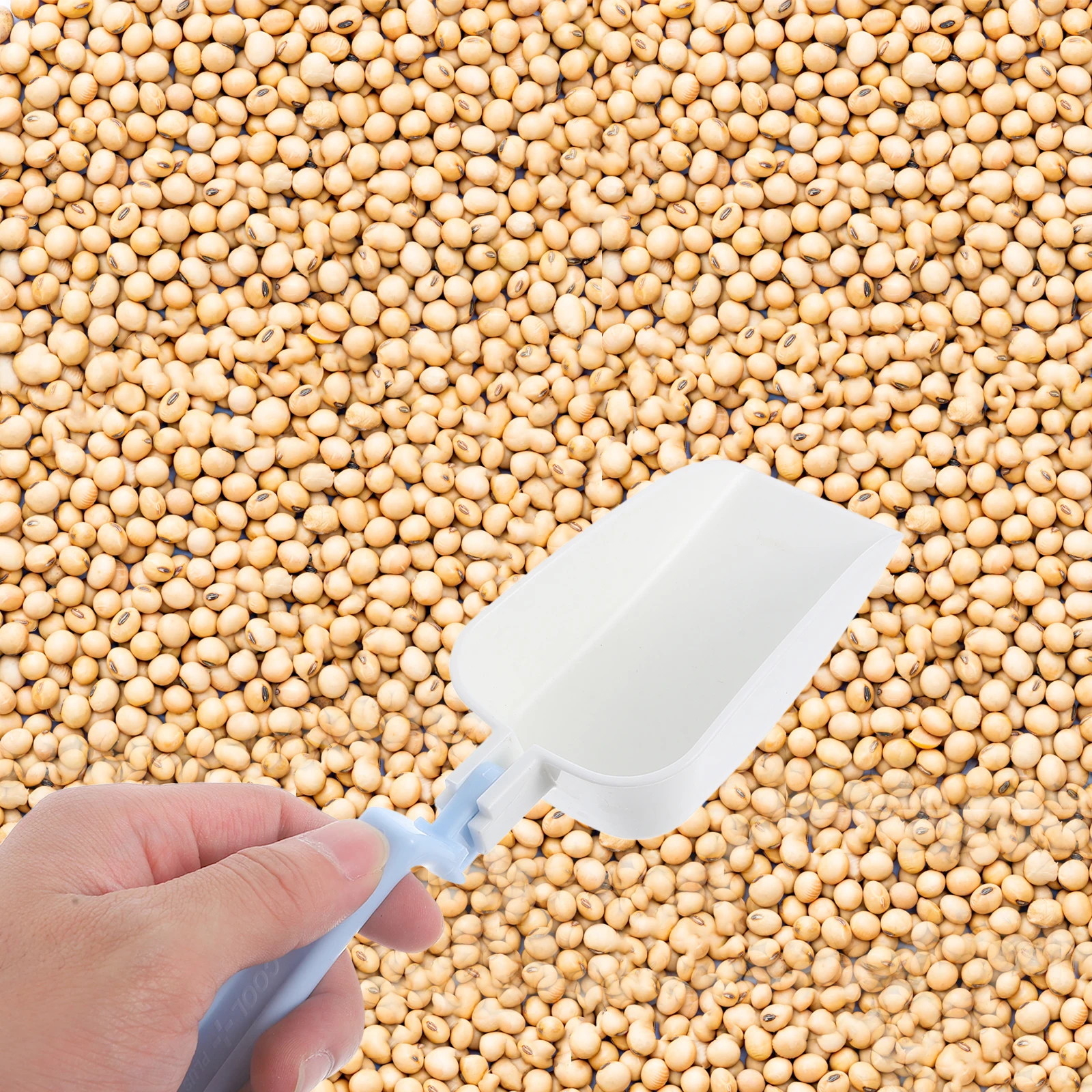 

2 Pcs Ice Scoop Reusable Plastic Kitchen Food Scoops for Ice Cubes Candy Nuts Beans Flour Home Bar Restaurant Practical Helper