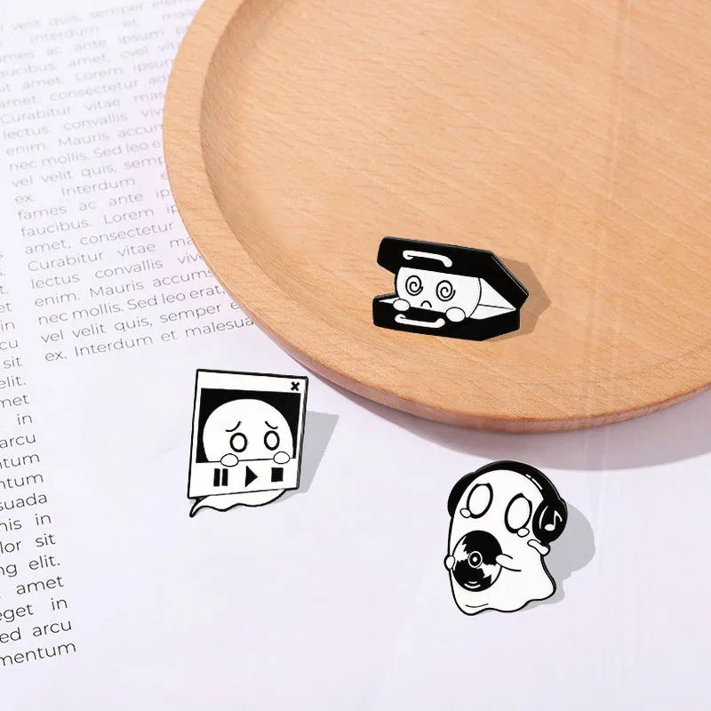 Pin Lapel Badge Bag Cartoon Funny Jewelry Gift for Kids Friends Cute Boo Enamel  Brooch Custom Ghost Music Box