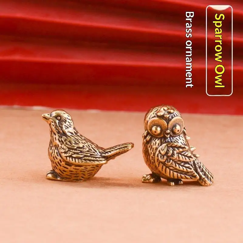 Small Metal Sparrow Owl Figurine Pure Brass Handcrafted Tea Pet Desktop Ornament for Home Cafe Table Decor