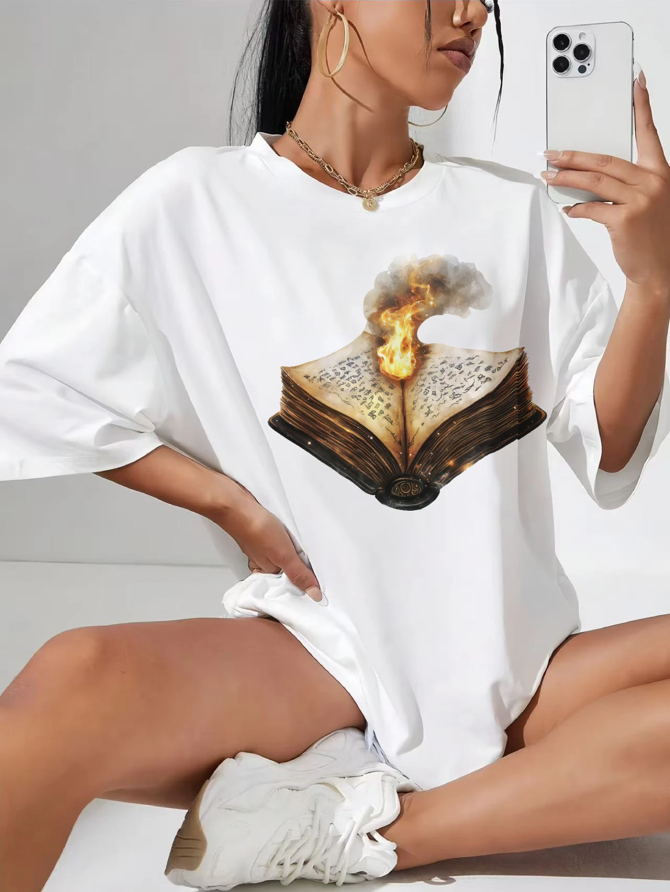 

BETTER Plus Size White Crew Neck Shirt Women Cotton Soft Comfy Loose Fit T-Shirt with Festive Halloween Print Comfortable Top