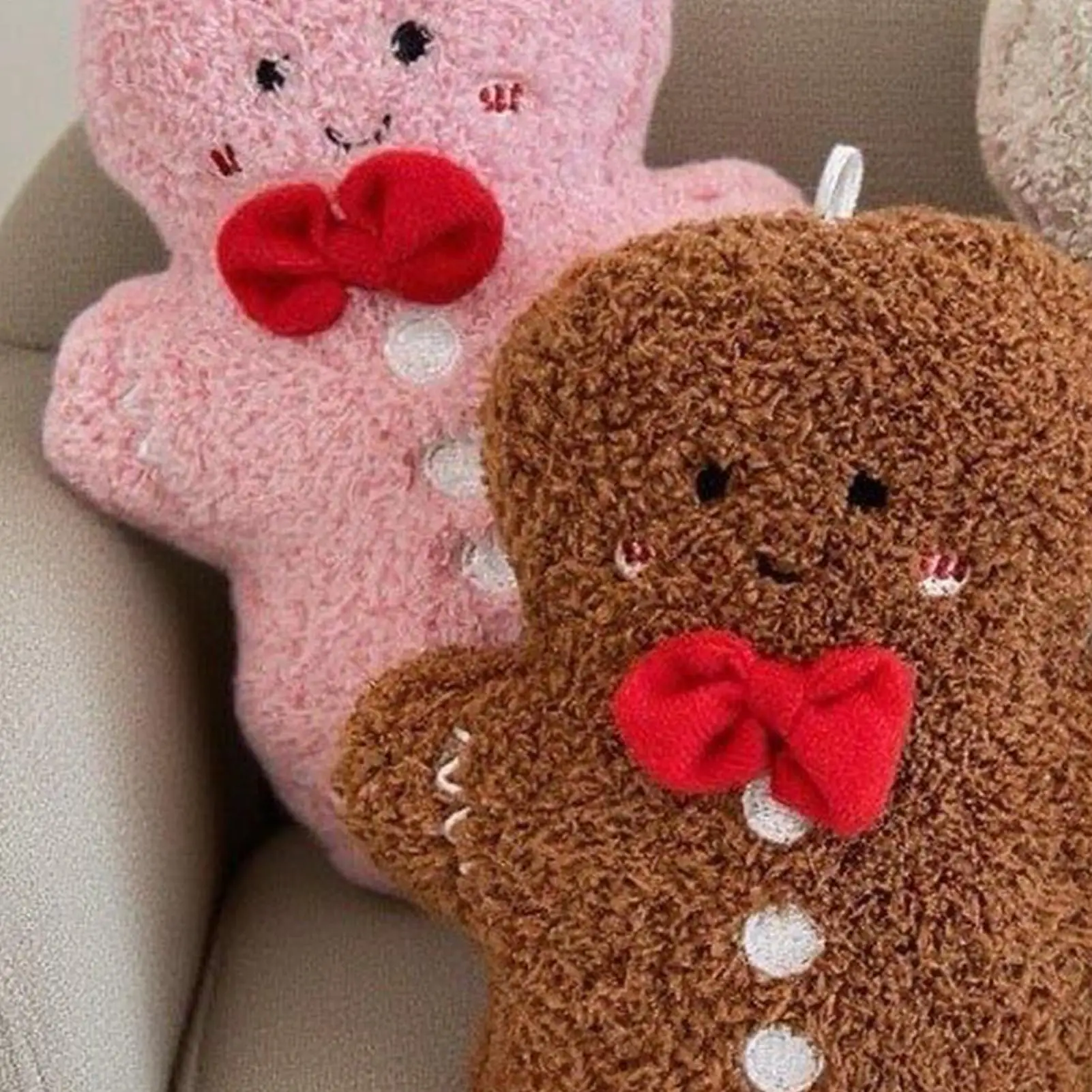 Plush Gingerbread Man 7 Inches Gingerbread Throw Pillow Stuffed Decorations Ornaments For Sofa Couch Table Home Window Chair