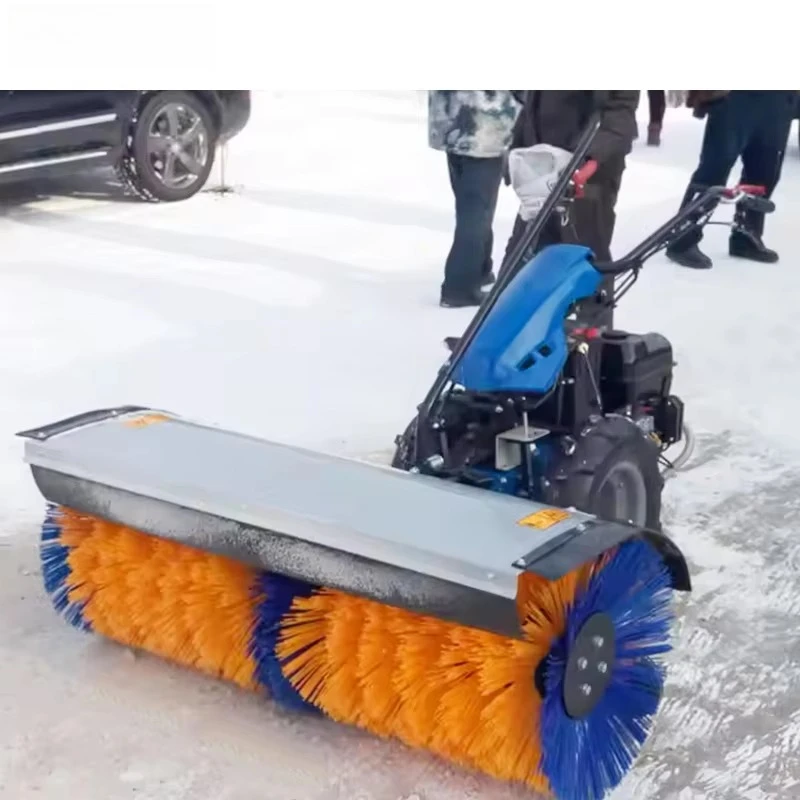Fornitura in fabbrica Vari tipi Spazzaneve manuale Camminata dietro il camion spazzatrice da neve in vendita