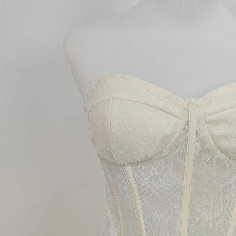 KBQ Elegante Tweedelige Sets voor Vrouwen Strapless Backlesss Tops Hoge Taille Irreguar Zoom Rokken Chique Set Vrouwelijke Mode Stijl Nieuw