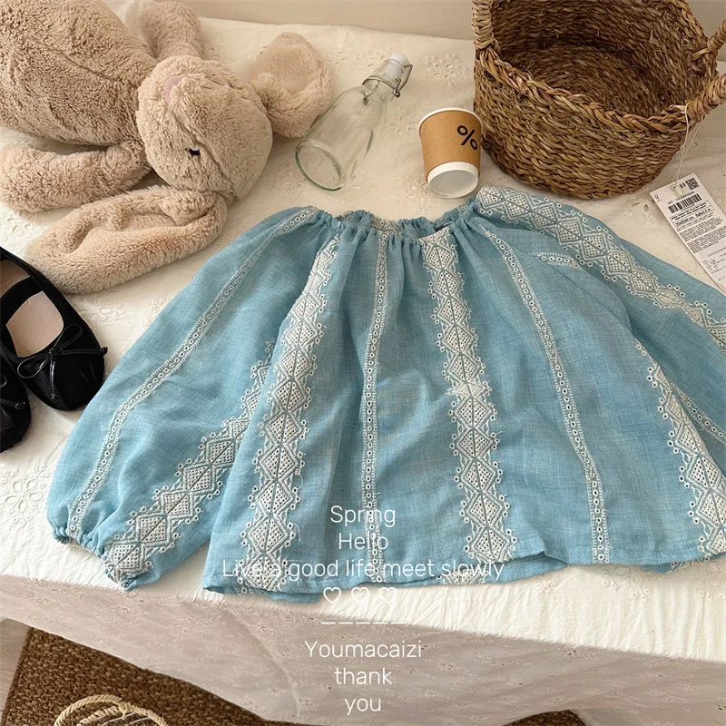 Camicette con ricamo floreale per ragazze primavera estate 2024 magliette larghe con scollo a o in cotone per bambini