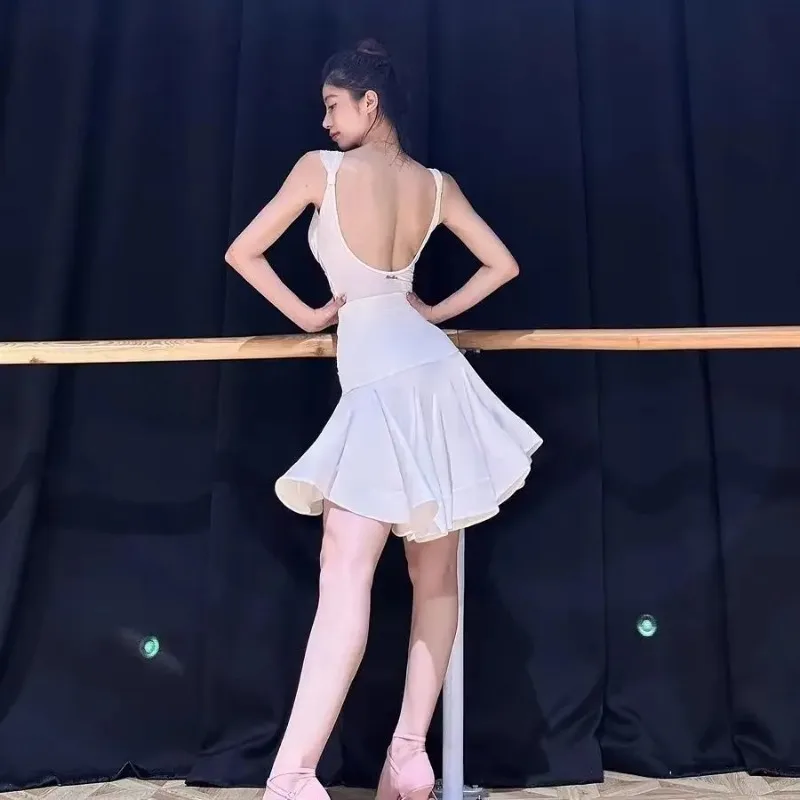 

New Adult Latin Dance Dress for Women Advanced Practice Dress Sexy Big Swing Skirt Cha Cha Art Exam Performance Set 2026 Summer