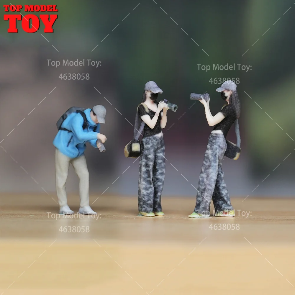 

1/64 1/87 1/43 1/24 1/18 Scale Photographer Take a Photo 3D Print Female Male Scene Props Figures Model For Cars Vehicles Toy