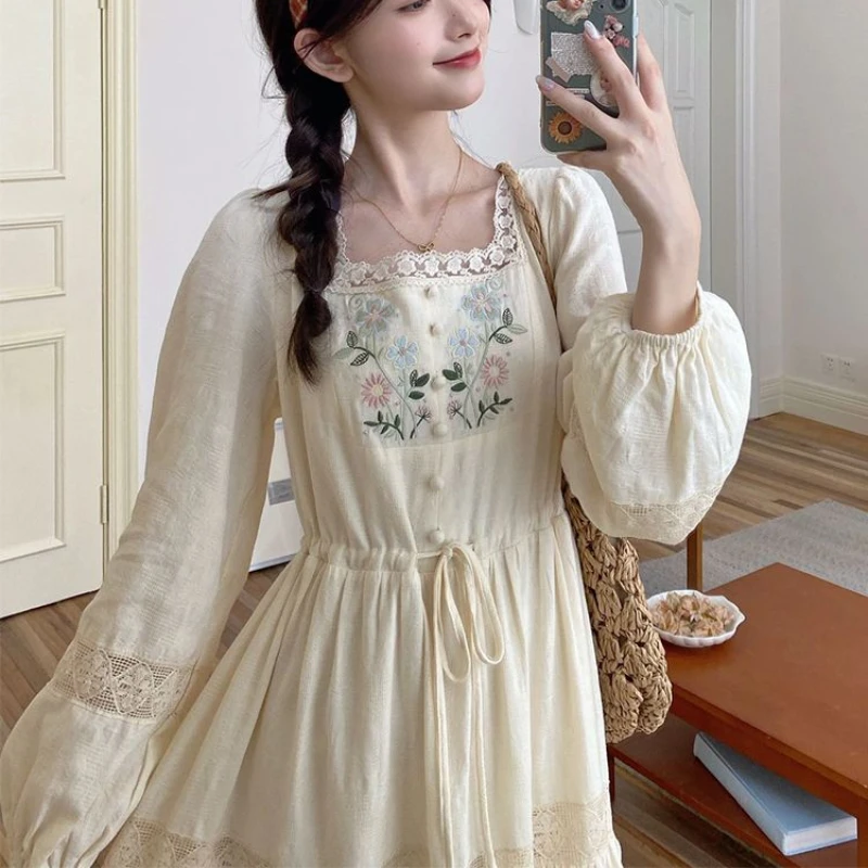 Vintage Mori Gril Style Long Sleeve Beige Dress for Women Lace Square Neck Flower Embroidery High Waisted Aesthetic Long Dresses