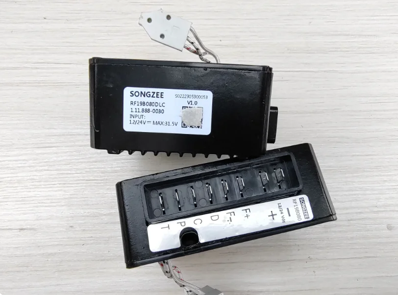 

For SONGZEE/RF19B080DLC/RF20CB20NHU DK70C) RF22AB12N DC variable frequency drive