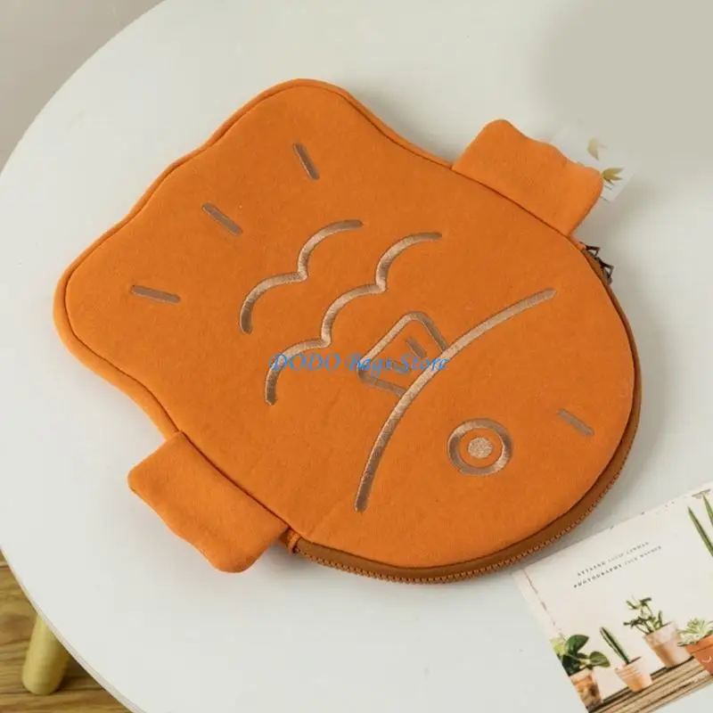 E8FB 11 13 CASE CASTOP CATE FISH FISH على شكل كمبيوتر محمول جميل كمبيوتر محمول كمبيوتر محمول كراتون متحمول.