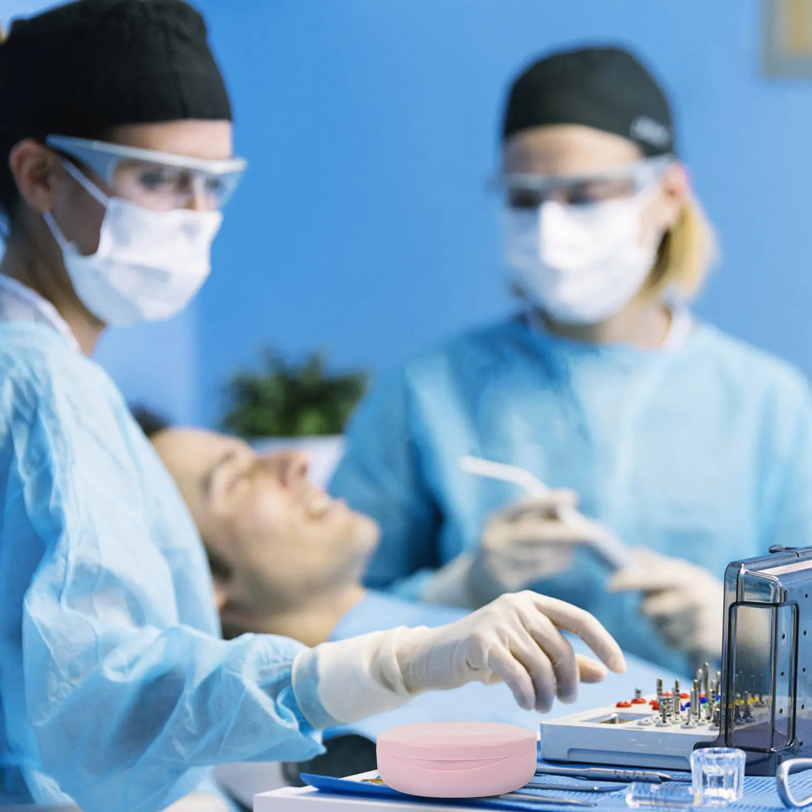 

Orthodontic Retainer Box Portable Magnetic Tooth Retainer Case with Mirror Anti-Scratch Denture Container Travel Mouth Guard