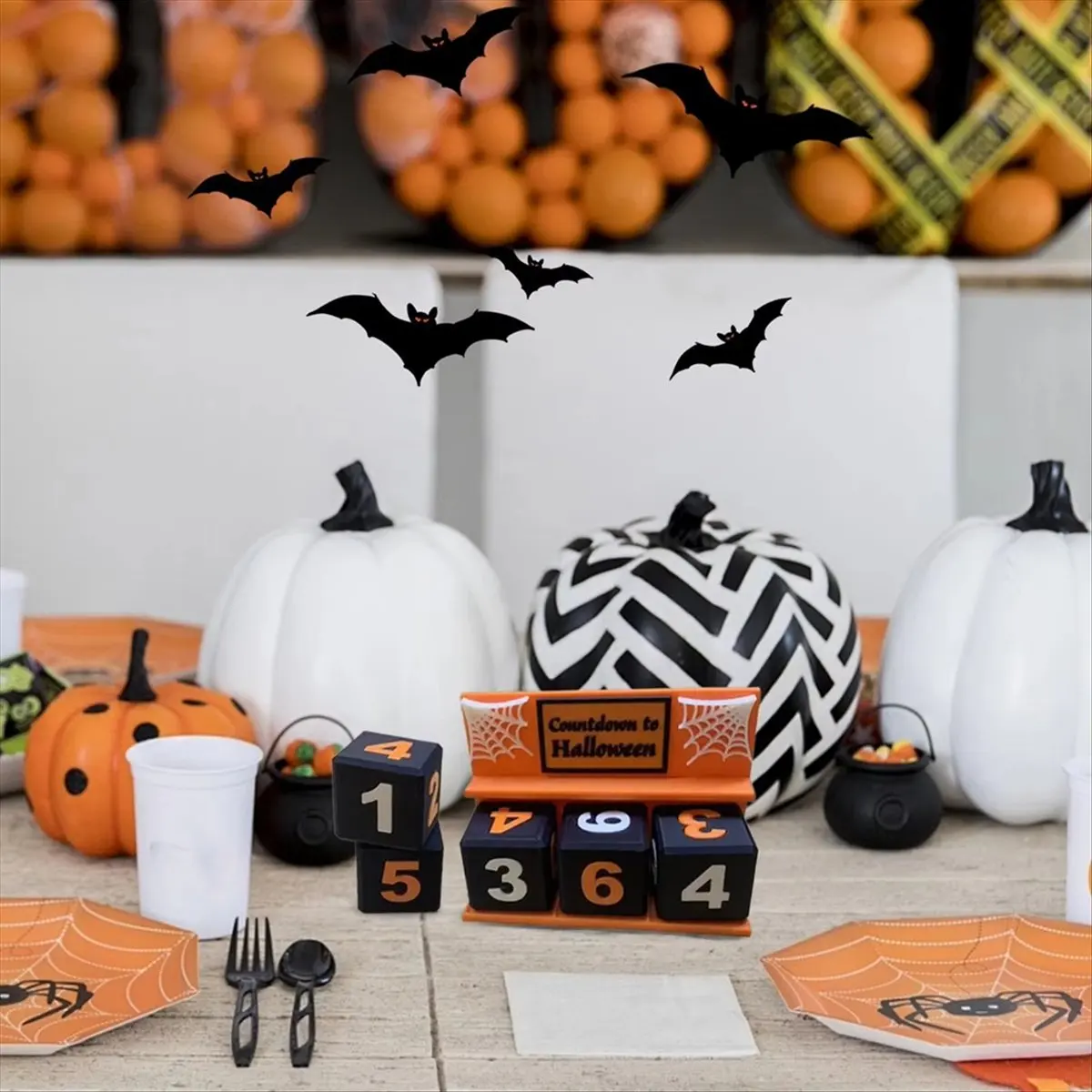 ETRT Halloween Countdown for Indoor Home Party Decoration Holiday Tabletop Ornament Decorative Halloween Countdown Block