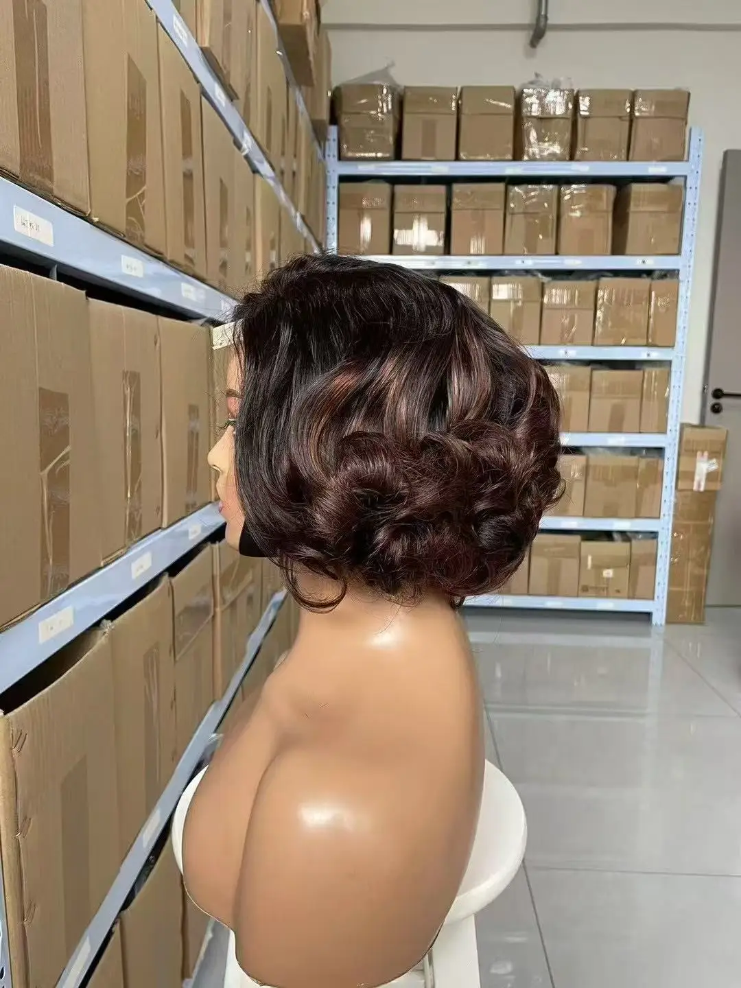 Ombre Schokoladenbraun Lose Bouncy Wave 4x4 HD Lace Closure Echthaarperücken 100% Vietnamesisches Haar Sofort tragbar Kleberlose Lockenperücke – Detail 7