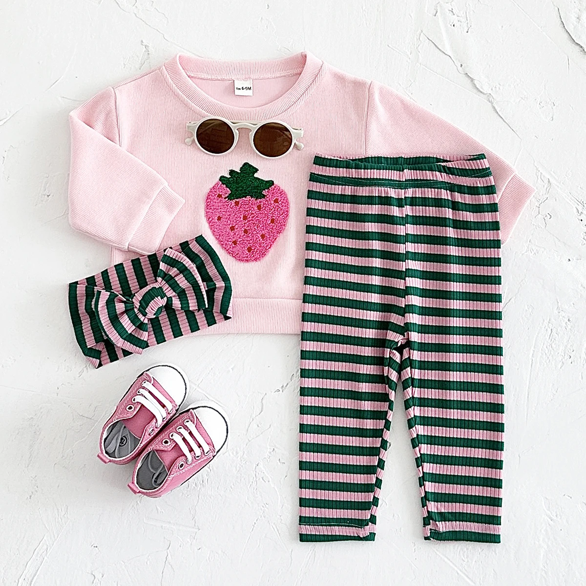 Conjunto de ropa de otoño para niñas, jersey de fresa, Top de algodón, pantalones de punto, pañuelo en la cabeza a rayas, Leggings cálidos, traje infantil, 0-3 años