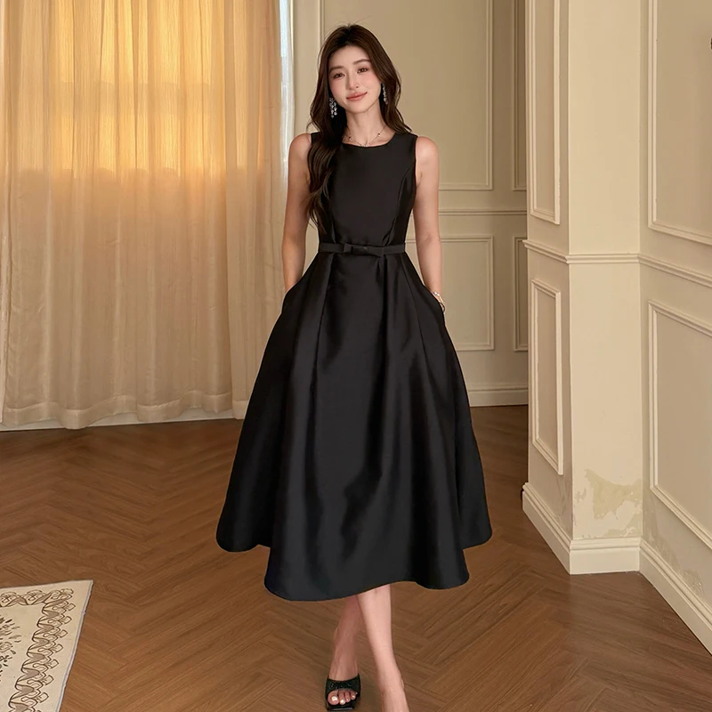 女性エレガントな夏のレトロノースリーブベストサテンスリムロングドレスフォーマルパーティー結婚式