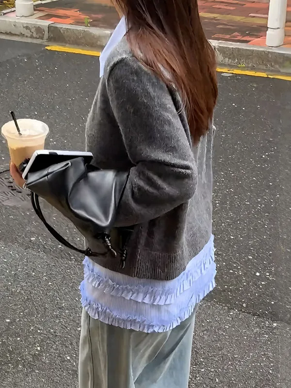 ゆったりとした女性用カレッジスタイルのスリーブ付きトップス、ウッド風のフリルカラー、体型カバー効果のあるスリムフィット、プラスサイズの女の子向け