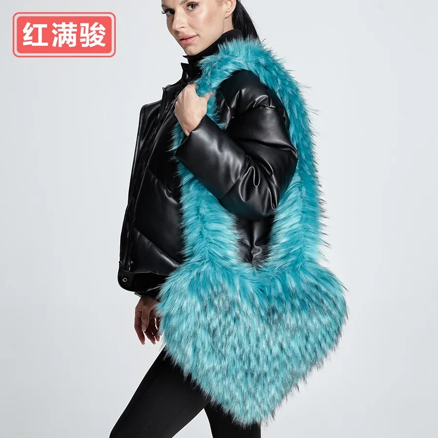 

【Новый стиль】Европейская и американская сумка из искусственного меха норки, плюшевая сумка-шоппер для женщин, вместительная меховая сумка-ракушка, модная и стильная.