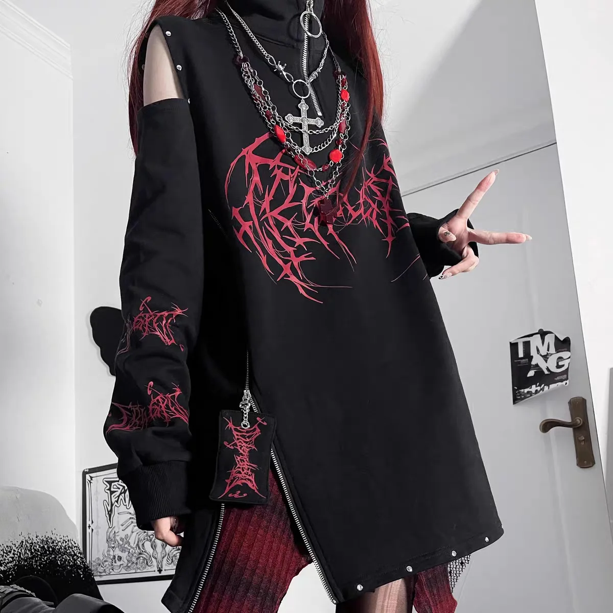 

2026 Spring New Women's Anime Dark Print Punk Streetwear Hoodie Loose BF Style Off the Shoulder Long Sleeve Zipper Y2K Sweatshir