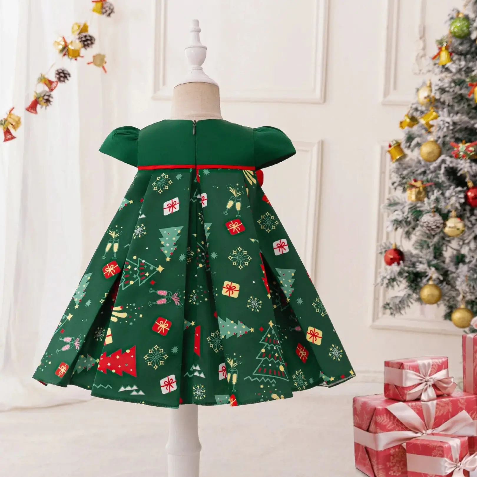 Cute Kids Christmas Dress For Baby Santa Claus Green Elf Big Bow Princess Dress For Girls Formal Party Ceremony New Year Gown
